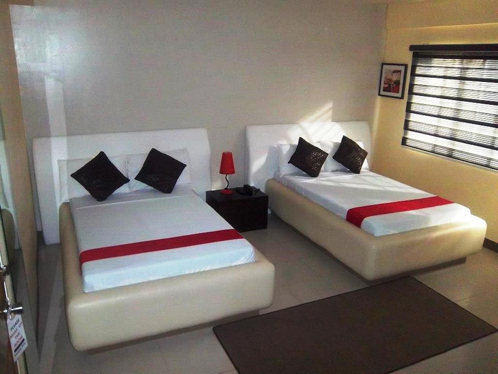 Hotel Cara Lipa City Pokoj fotografie