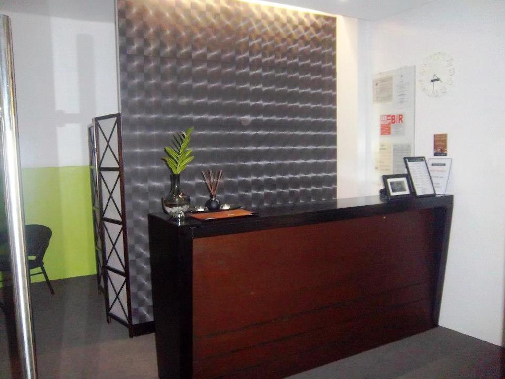 Hotel Cara Lipa City Exteriér fotografie